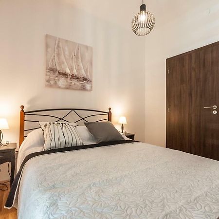 Apartment Sunny Place Задар Екстериор снимка