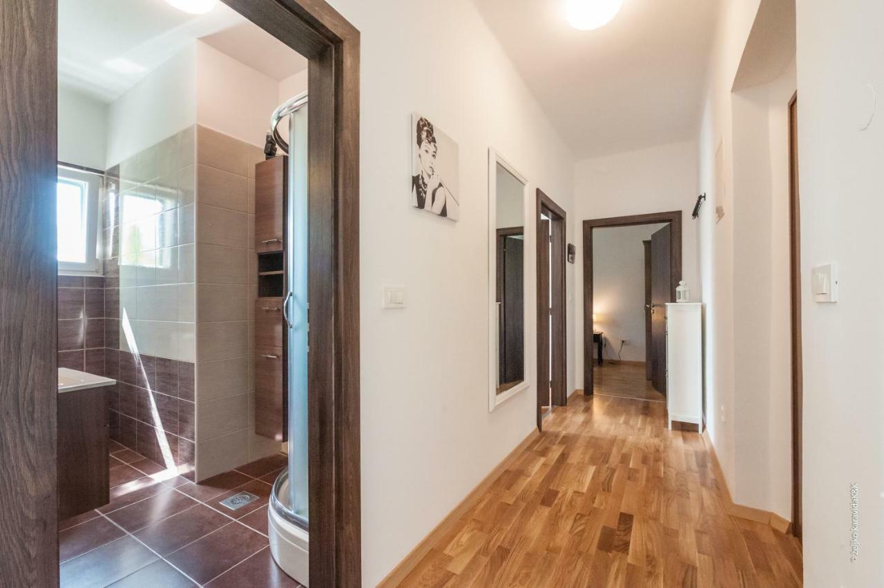 Apartment Sunny Place Задар Екстериор снимка