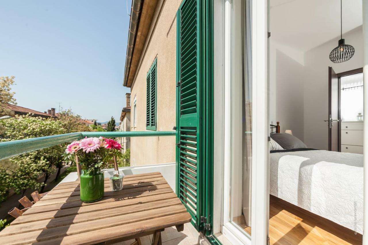 Apartment Sunny Place Задар Екстериор снимка