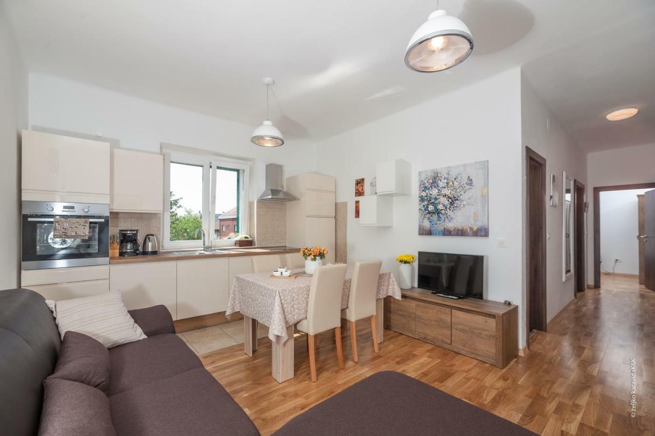 Apartment Sunny Place Задар Екстериор снимка